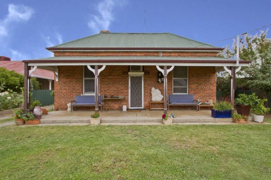 Property in Culcairn - Leased