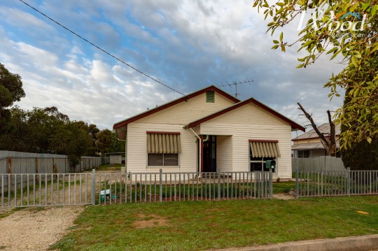 Property in Henty - Leased
