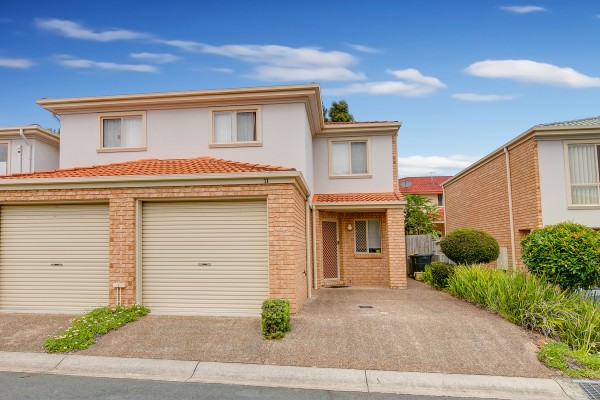 Property in Sunnybank Hills - Sold for $372,000