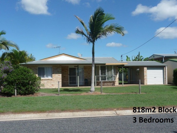 Property in Winfield - OFFERS OVER $299,000