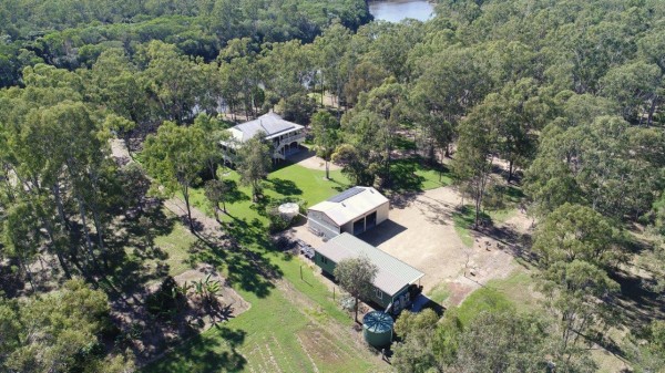 Property in Baffle Creek - Sold for $950,000
