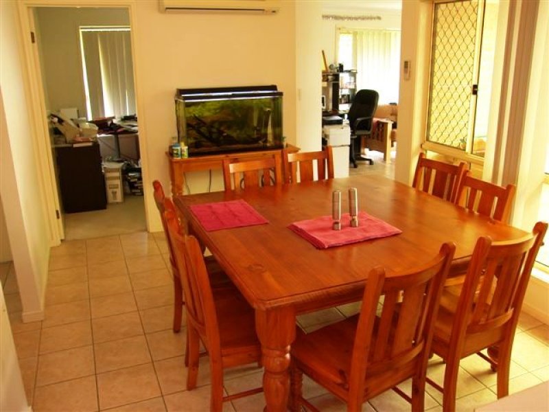 Real Estate in Helensvale