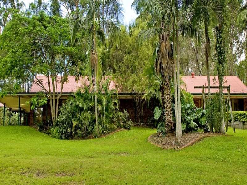 Real Estate in Maudsland