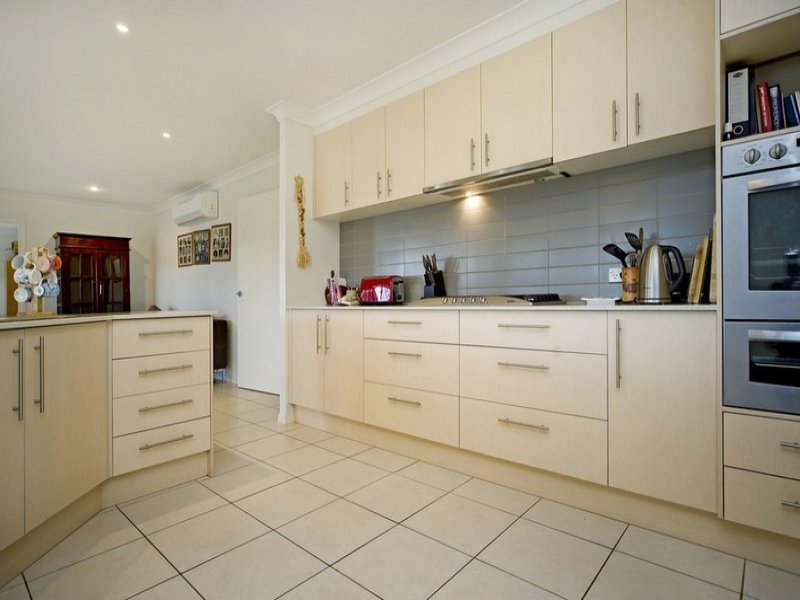 Pacific Pines real estate Sold