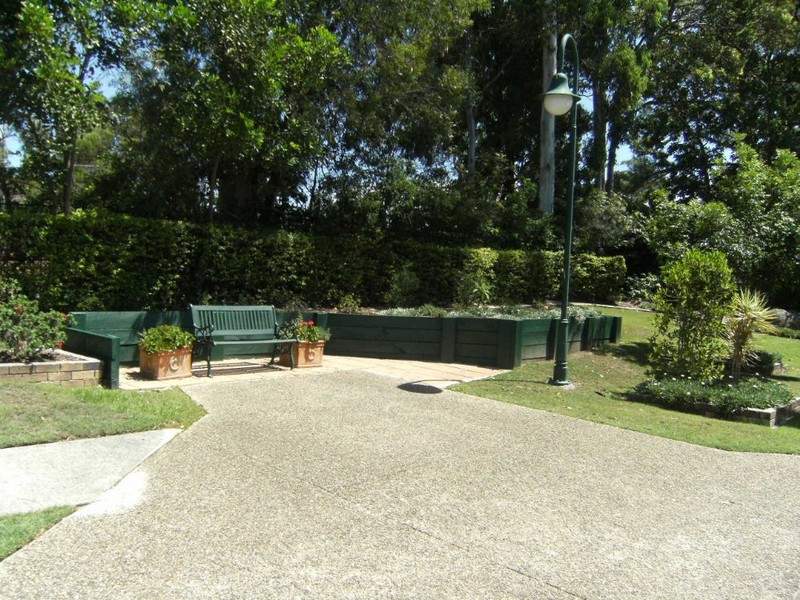 Coombabah real estate Sold