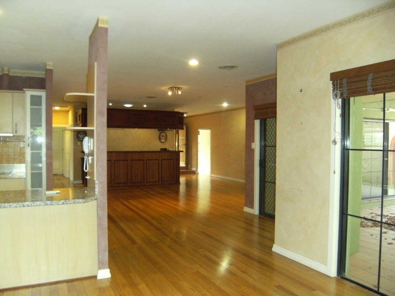 Real Estate in Hope Island