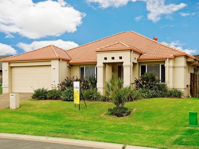 Maudsland real estate Sold