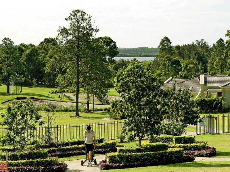 Real Estate in Coombabah