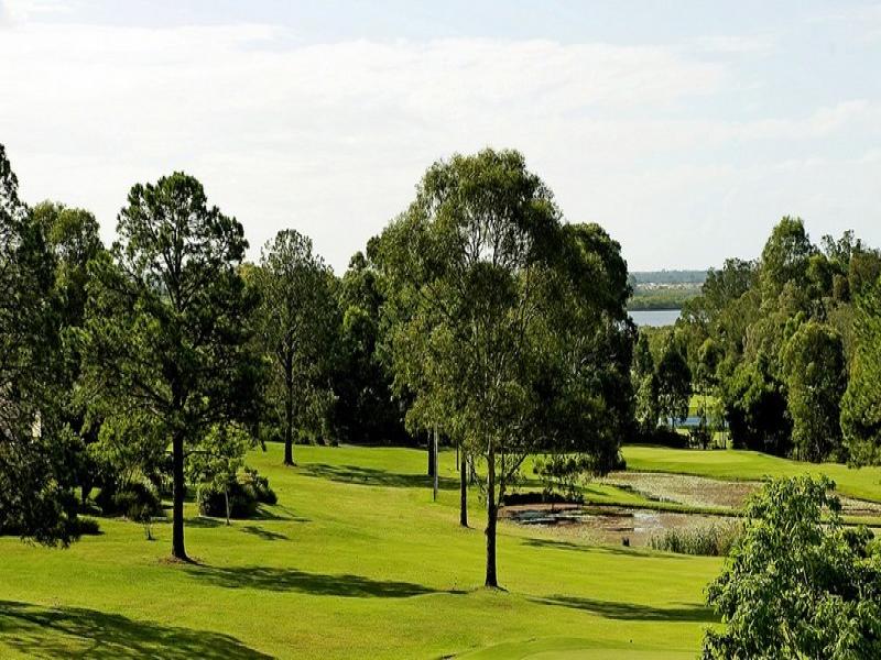 Real Estate in Coombabah