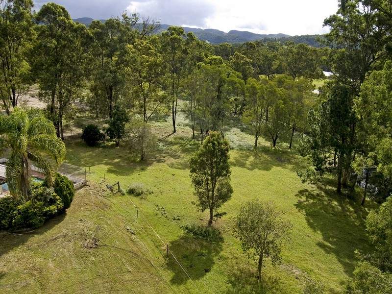 Open for inspection in Maudsland