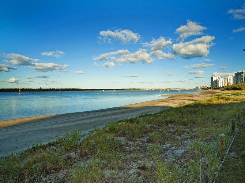 Real Estate in Biggera Waters