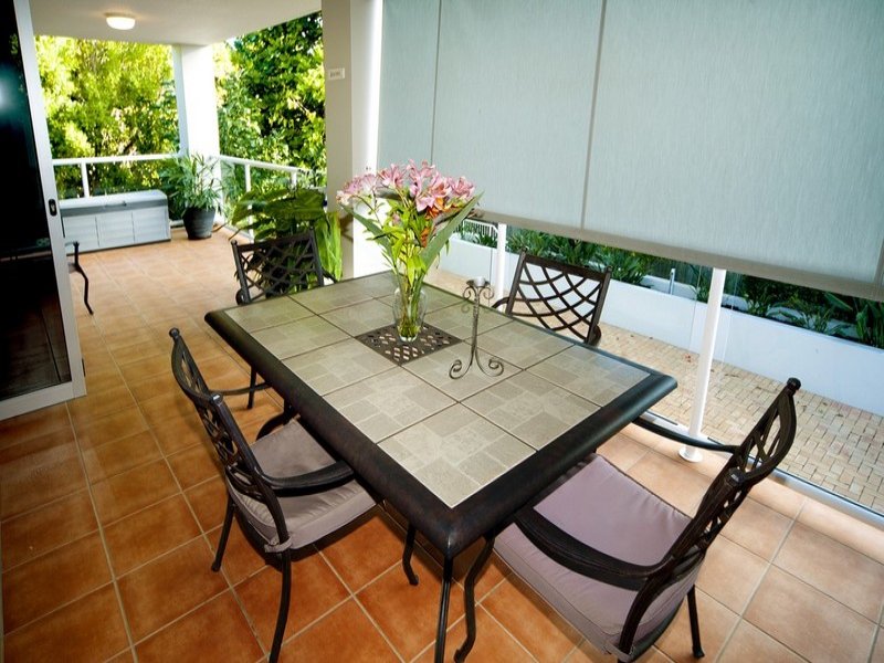 Real Estate in Biggera Waters