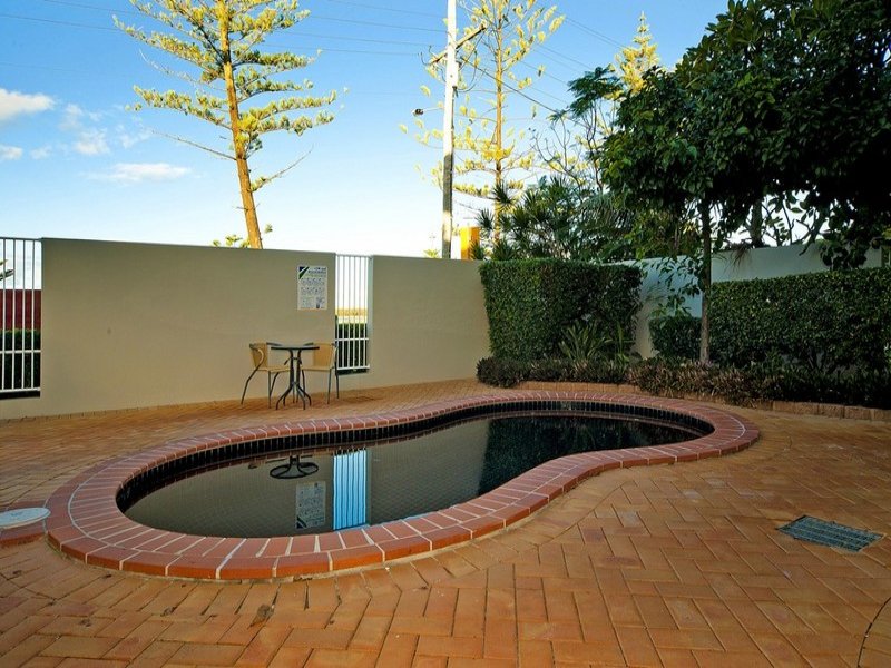 Real Estate in Biggera Waters