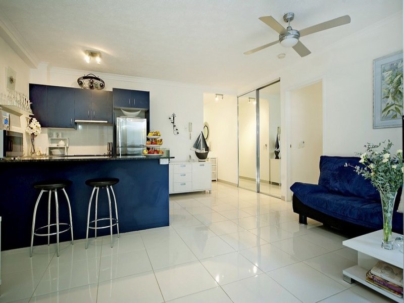 Open for inspection in Biggera Waters