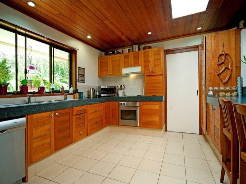 Real Estate in Helensvale