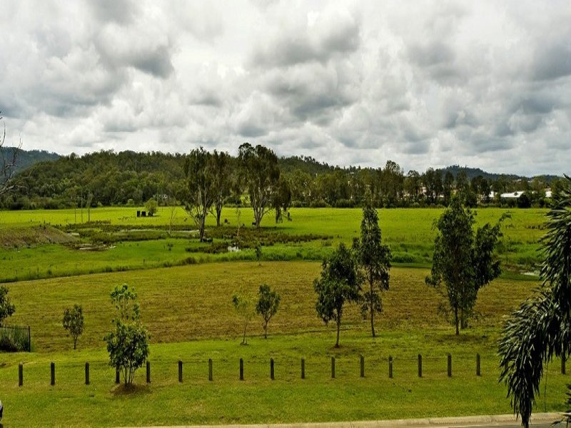 Real Estate in Oxenford