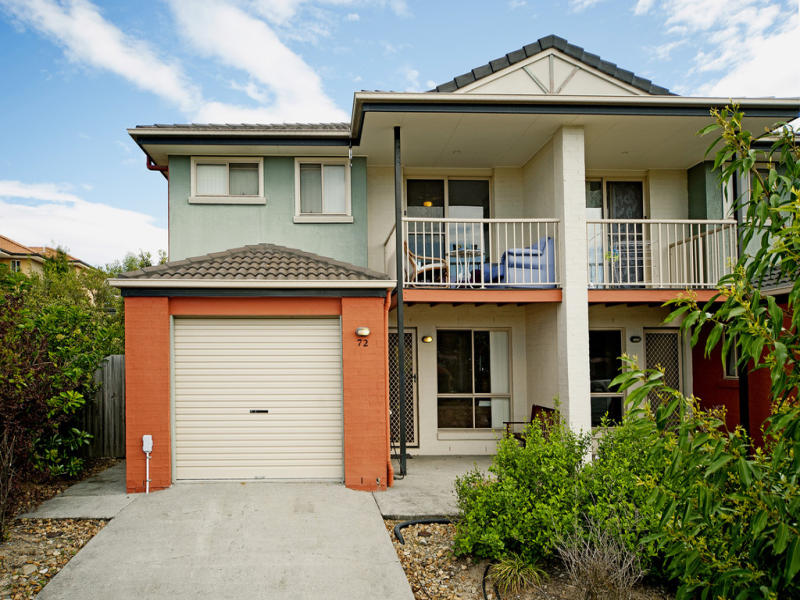 Real Estate in Pacific Pines