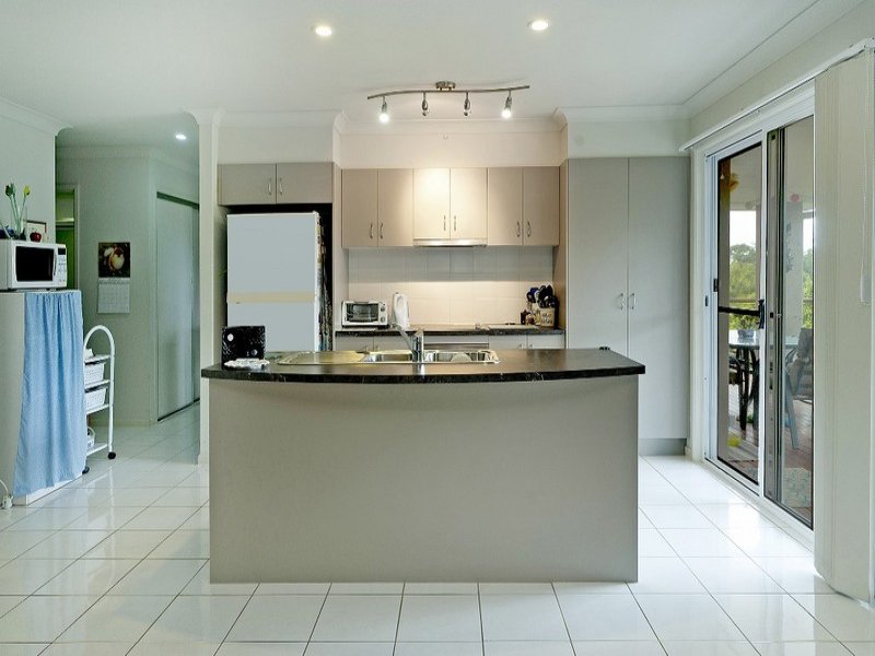 Maudsland real estate Sold