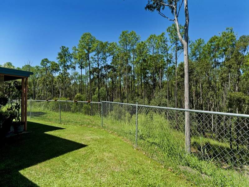 Pacific Pines real estate Sold