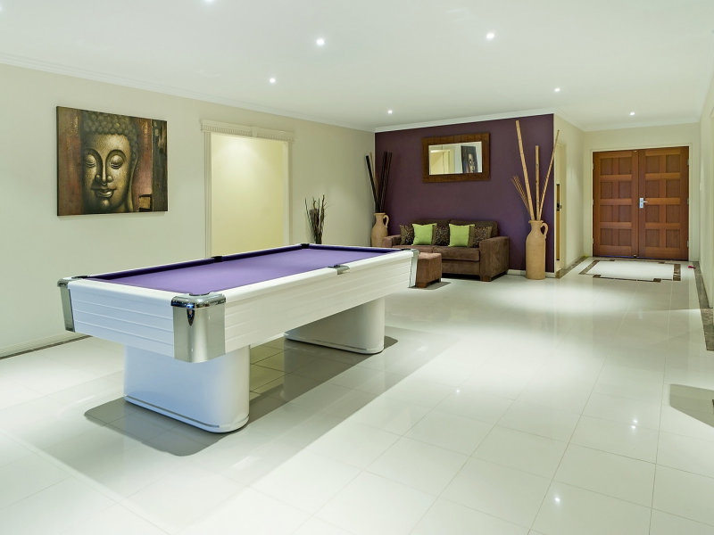 Real Estate in Helensvale
