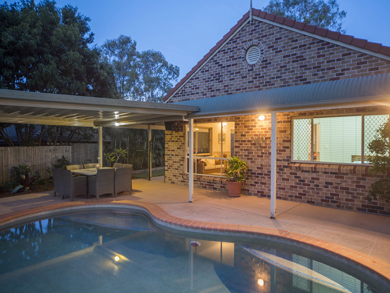 Real Estate in Helensvale