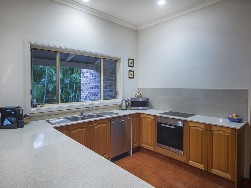 Real Estate in Helensvale