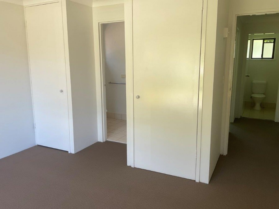 Real Estate in Ashmore
