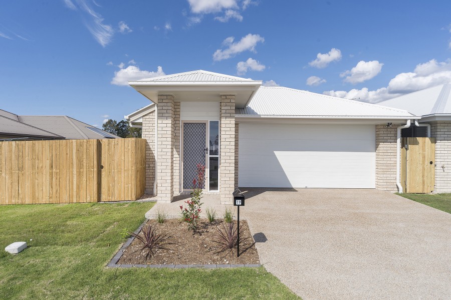 Property For Rent in Pimpama