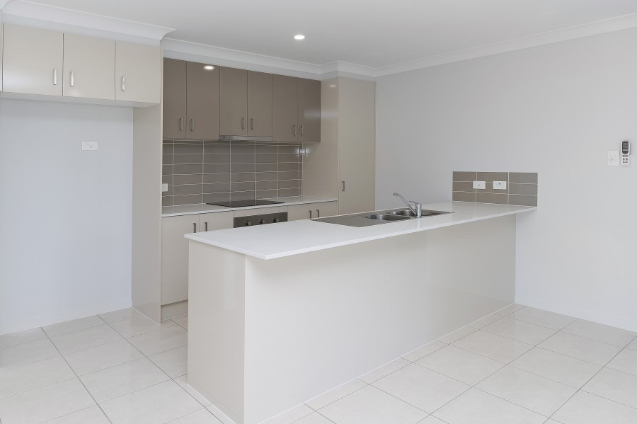 Ormeau real estate Leased
