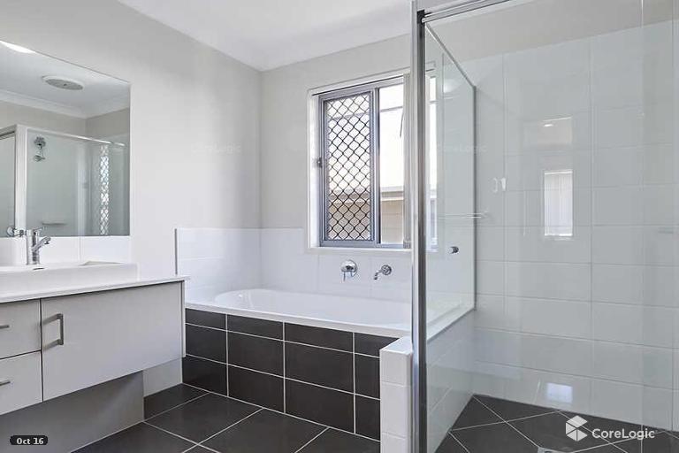Real Estate in Coomera