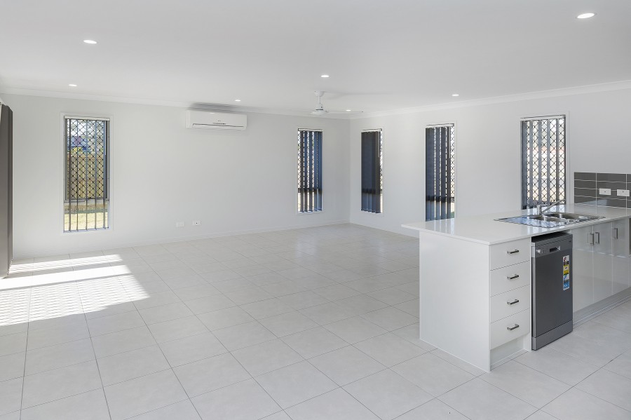 Ormeau real estate Leased