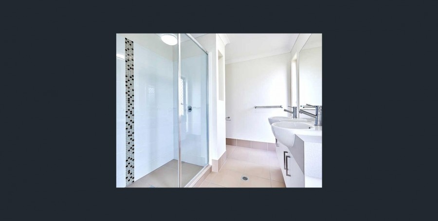 Real Estate in Upper Coomera