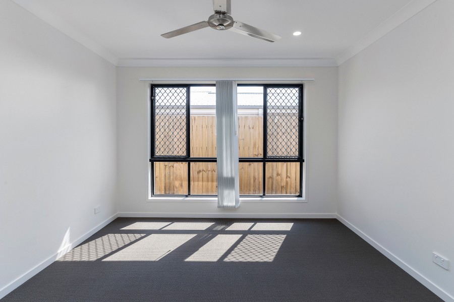 Open for inspection in Holmview