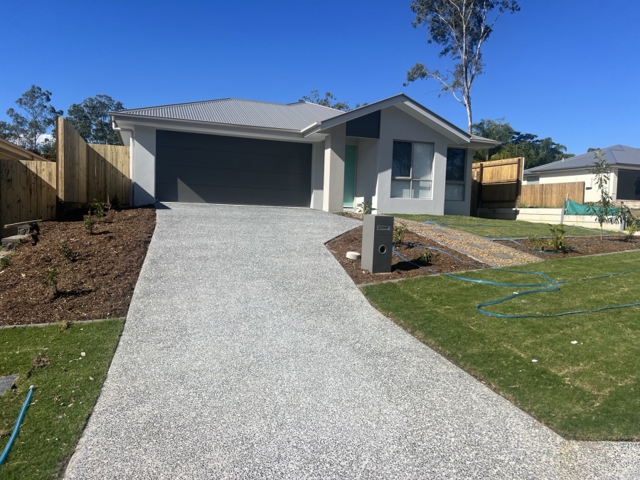 Property For Rent in North Ipswich