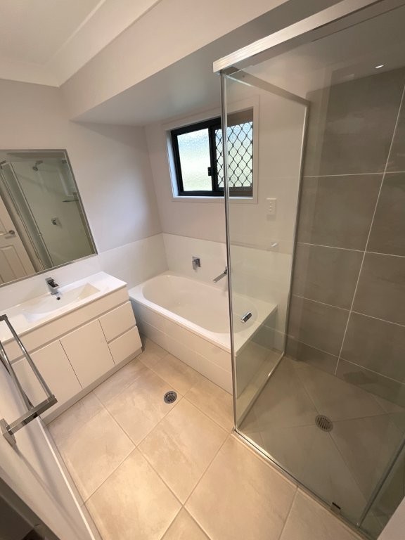 Real Estate in Bahrs Scrub