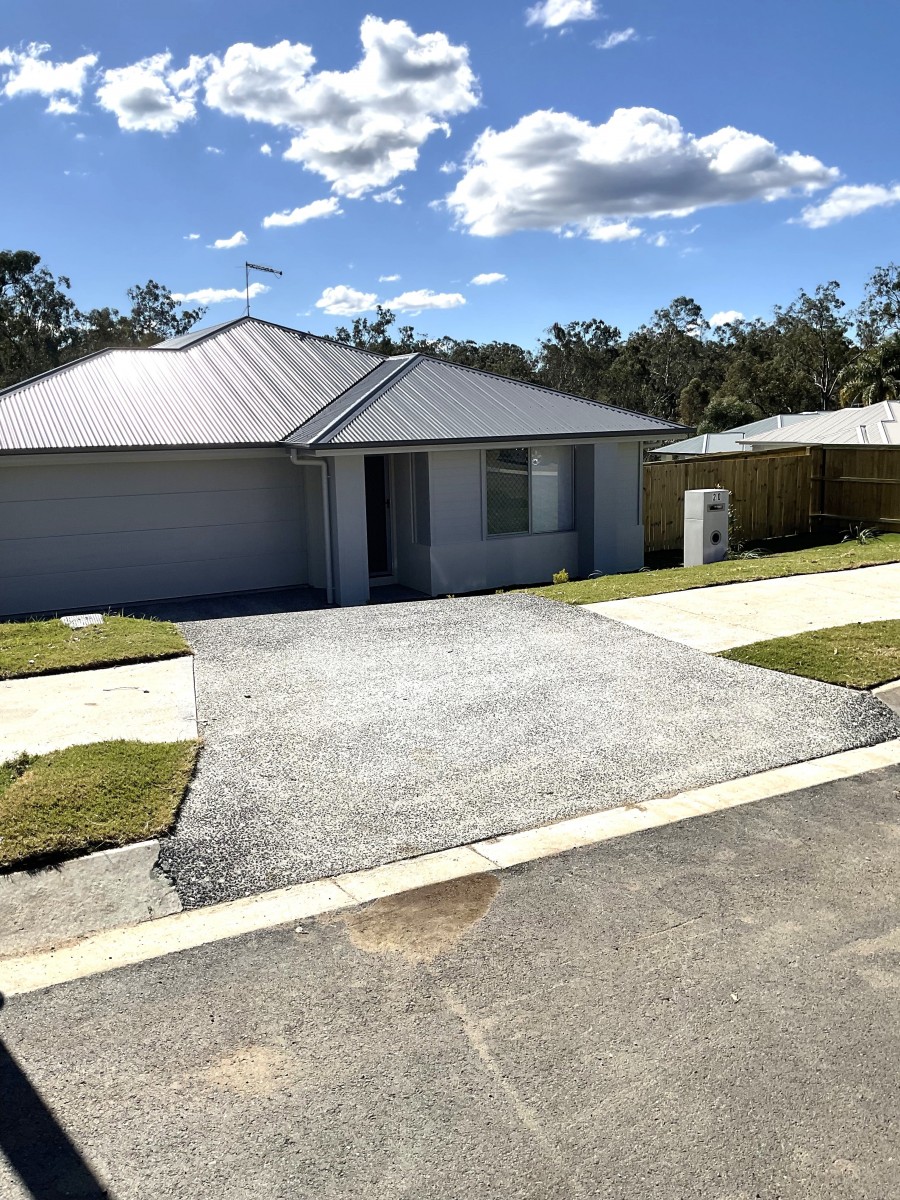 Property For Rent in North Ipswich