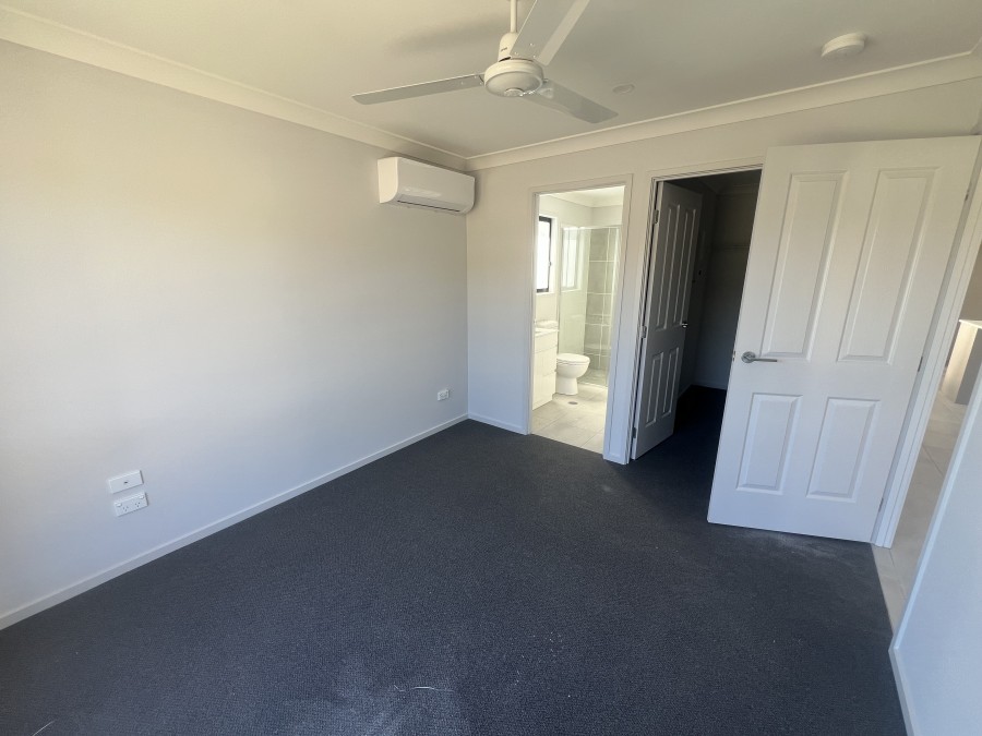 Real Estate in Deebing Heights