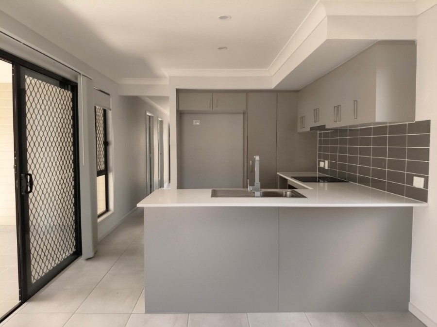 Deebing Heights Properties For Rent