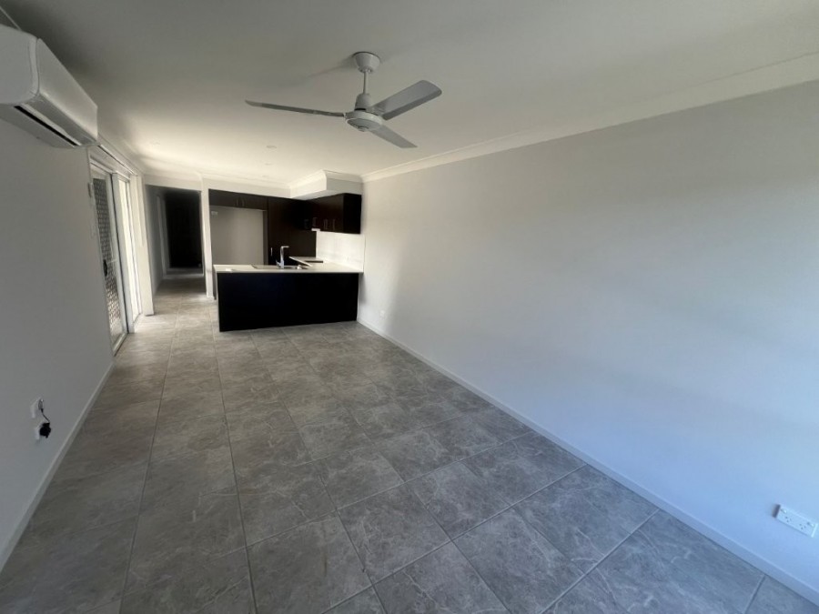 Deebing Heights Properties For Rent