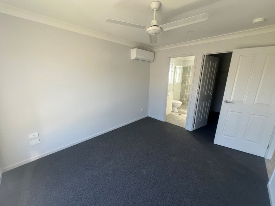 Deebing Heights real estate For Rent
