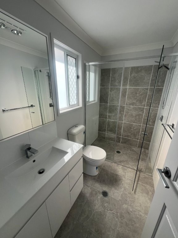 Real Estate in Deebing Heights