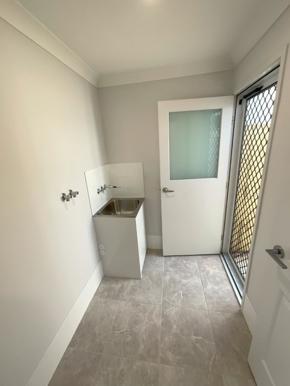 Real Estate in Deebing Heights