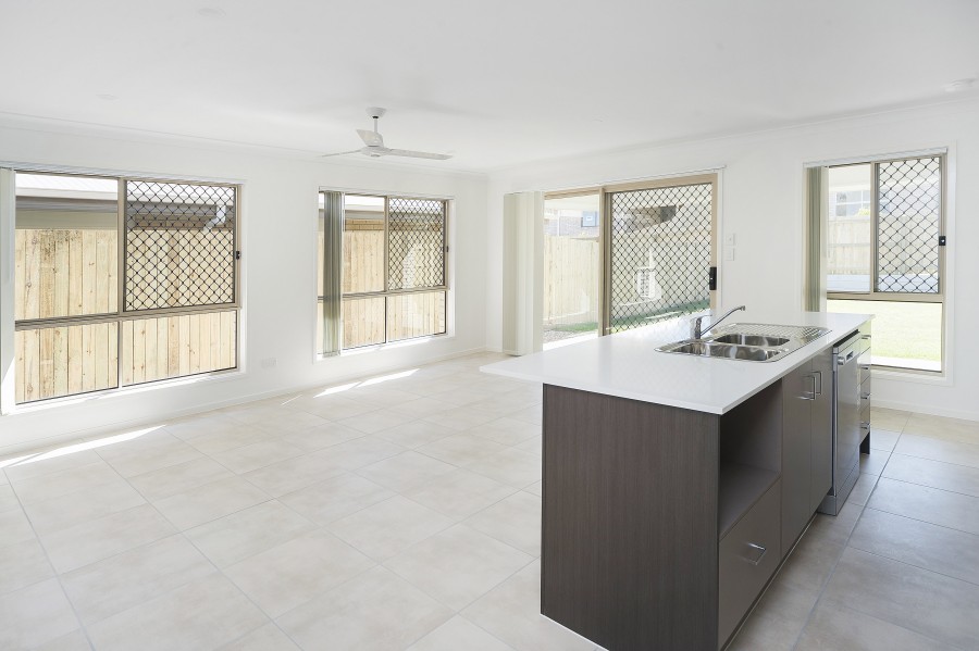 Pimpama real estate Leased