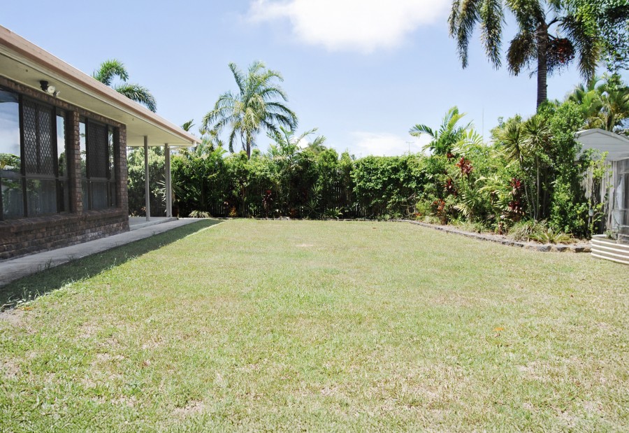 Real Estate in Glenella