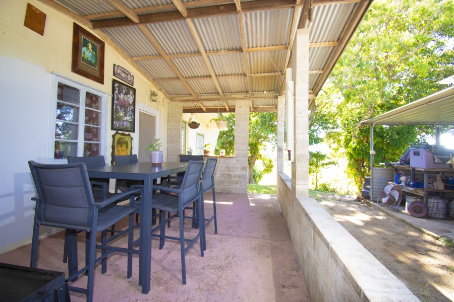 Real Estate in Mount Charlton