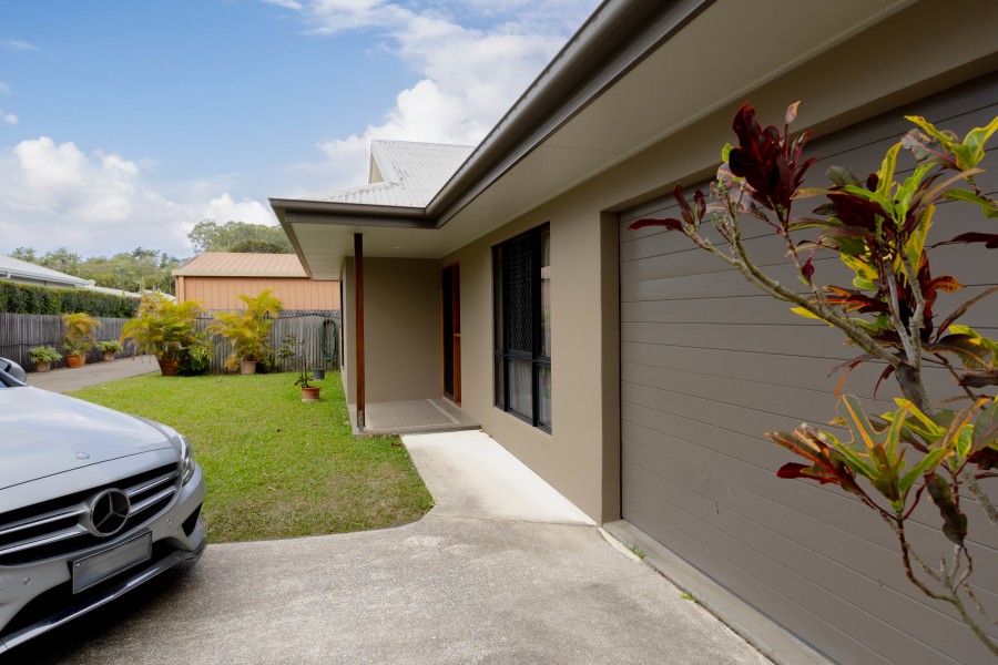 Glenella real estate For Sale