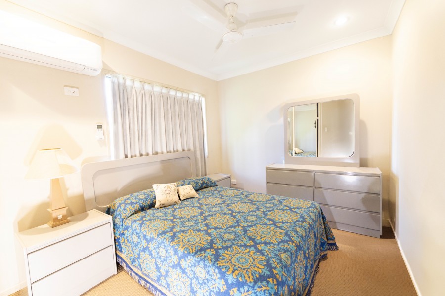Real Estate in Glenella