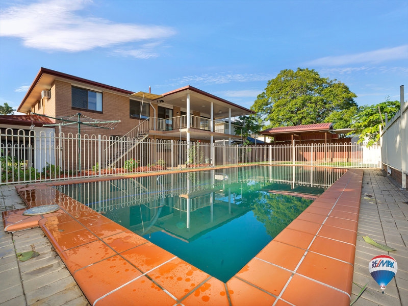 Eight Mile Plains Properties Sold