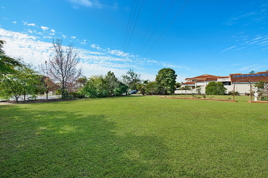 Open for inspection in Eight Mile Plains