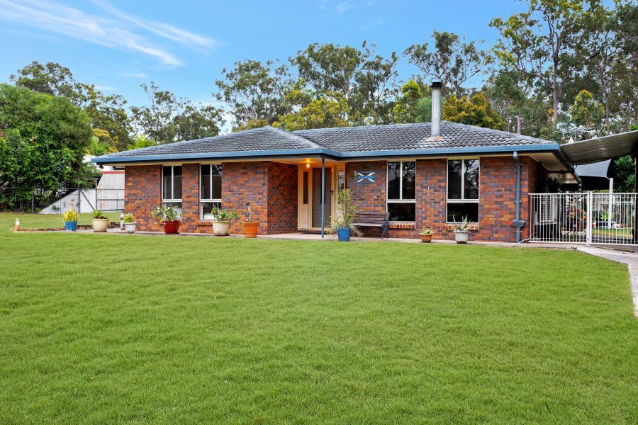 Property Sold in Logan Reserve